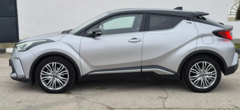 Toyota C-HR Bi-tone, снимка 3 - Автомобили и джипове - 53239975