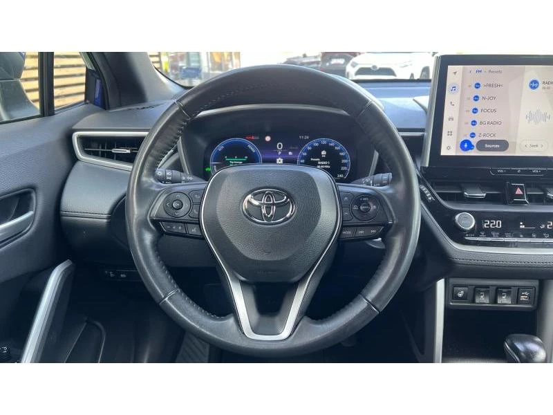 Toyota Corolla Cross 1.8H Executive | Mobile.bg � ����������� 12