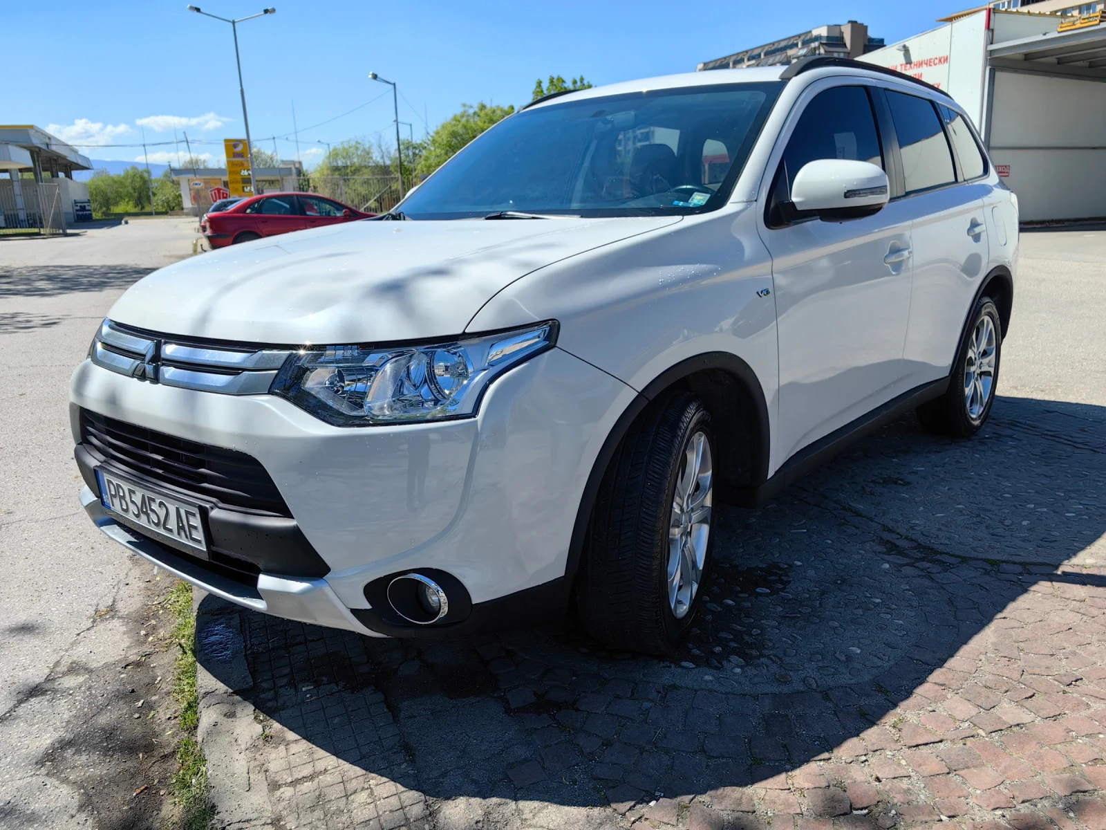 Mitsubishi Outlander 3.0 V6 GT 4X4 - изображение 10