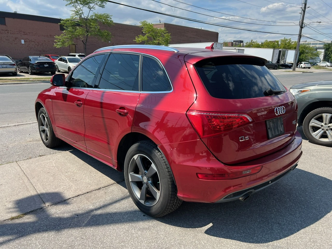 Audi Q5 * CARFAX* АВТОФИНАНСИРАНЕ БЕЗ ПЪРВОНАЧАЛНА ВНОСКА! - изображение 5