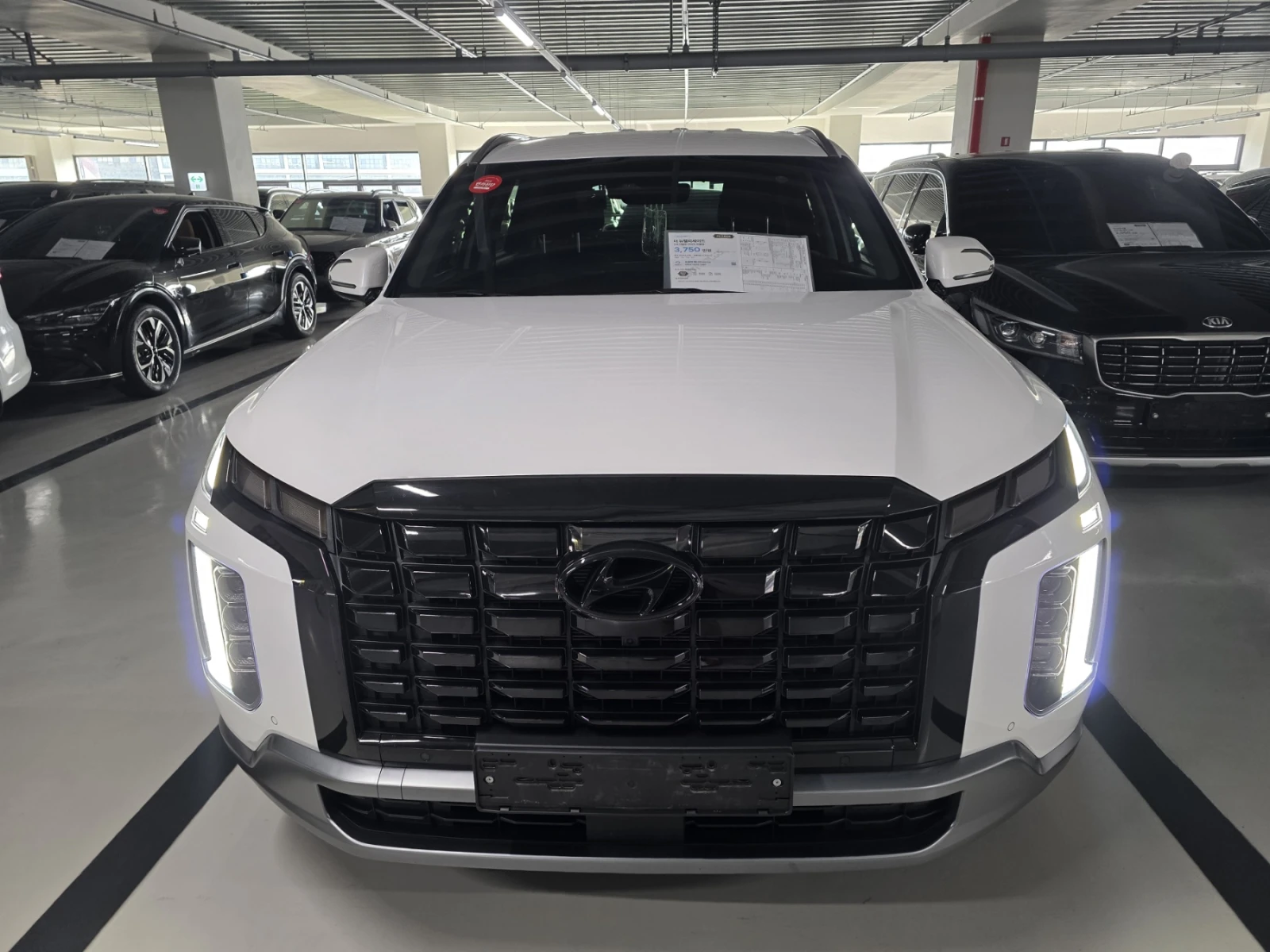 Hyundai Palisade 3.8 Бензин НОВ - изображение 4