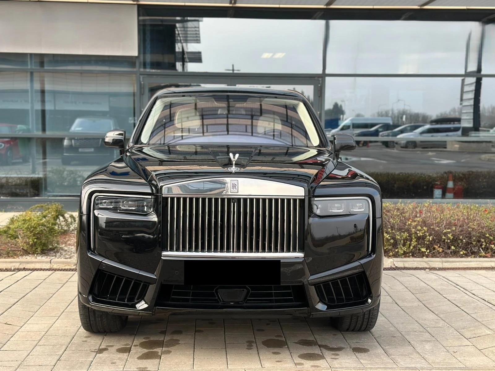 Rolls-Royce Cullinan SERIES II/FACELIFT/BESPOKE/4-SEATS/SHOOTING STAR/ | Mobile.bg � ����������� 2