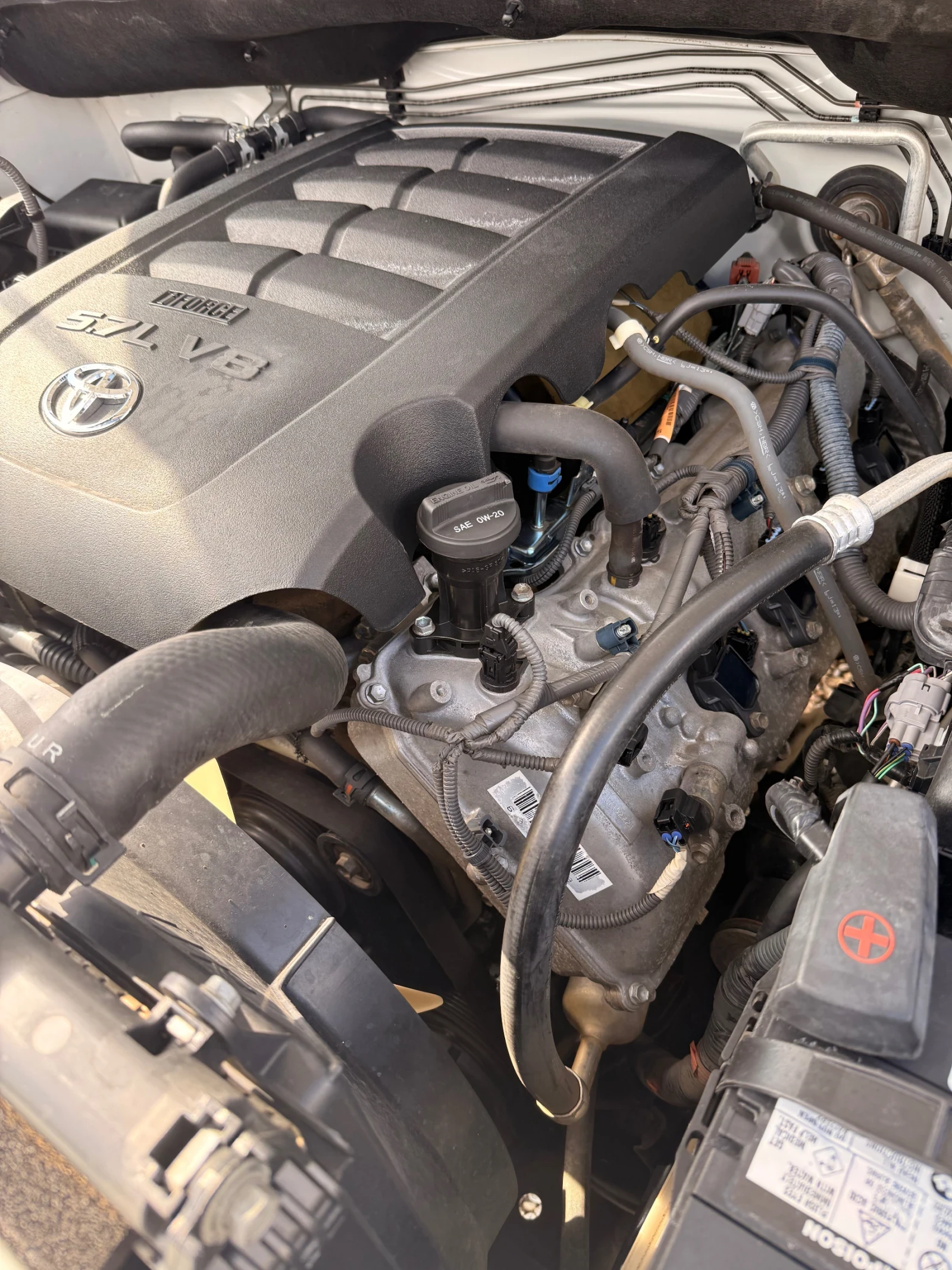 Toyota Sequoia 5, 7 PLATINUM - изображение 7