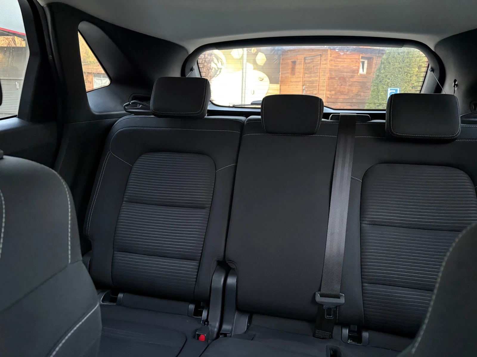 Ford Kuga 1.5, снимка 6 - Автомобили и джипове - 53929709
