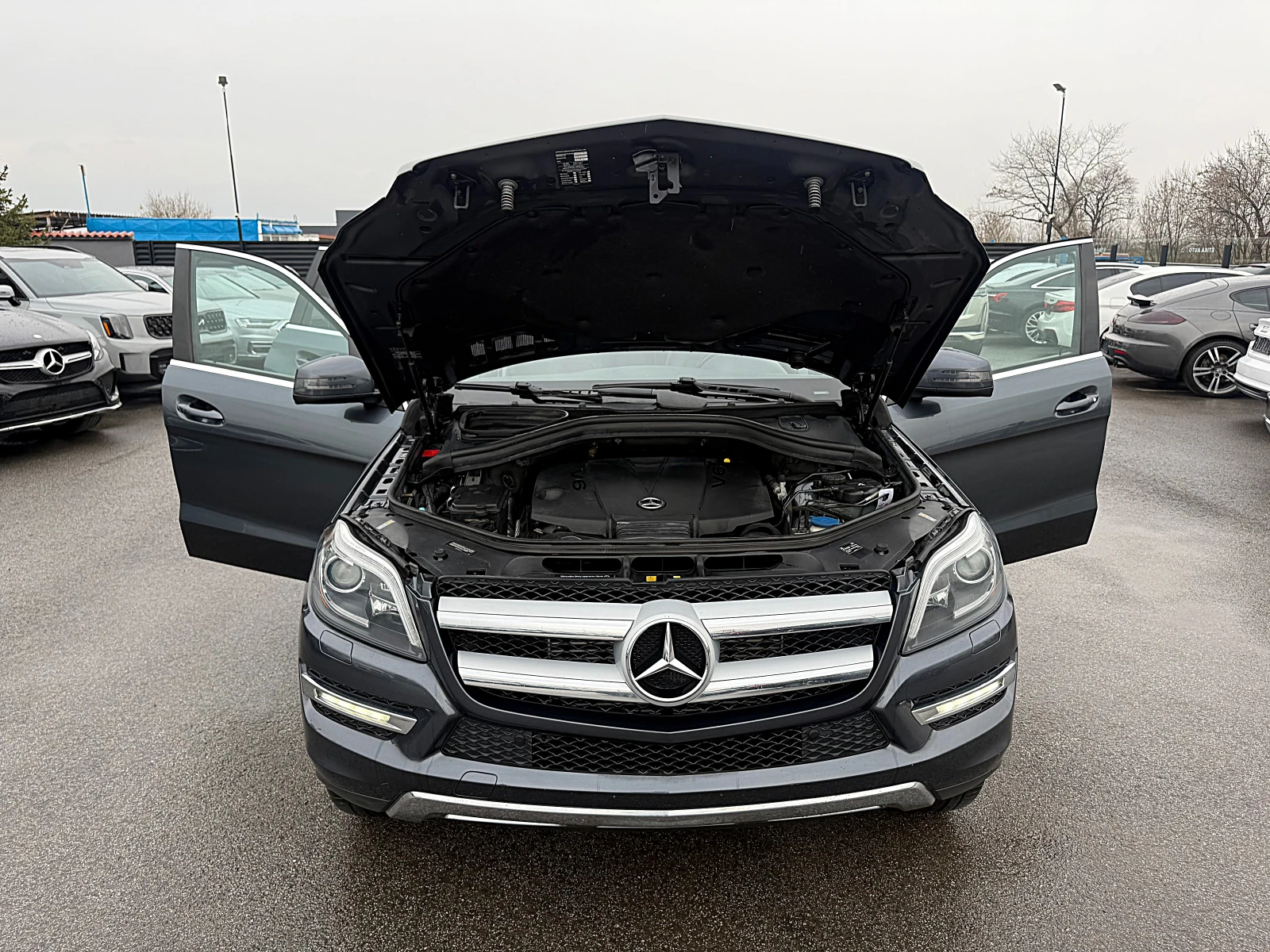 Mercedes-Benz GL 350 SPORT PAKET-4x4-LED-BIXENON-KAMERA-NAVI-КАТО НОВ !, снимка 16 - Автомобили и джипове - 53933497