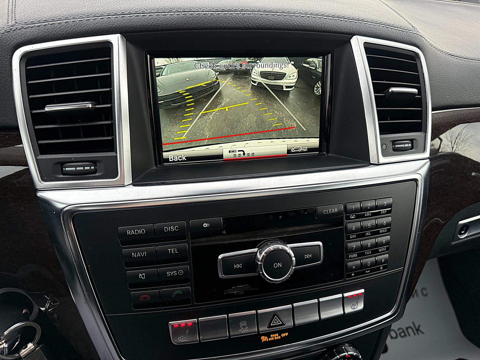 Mercedes-Benz GL 350 SPORT PAKET-4x4-LED-BIXENON-KAMERA-NAVI-КАТО НОВ !, снимка 12 - Автомобили и джипове - 53933497