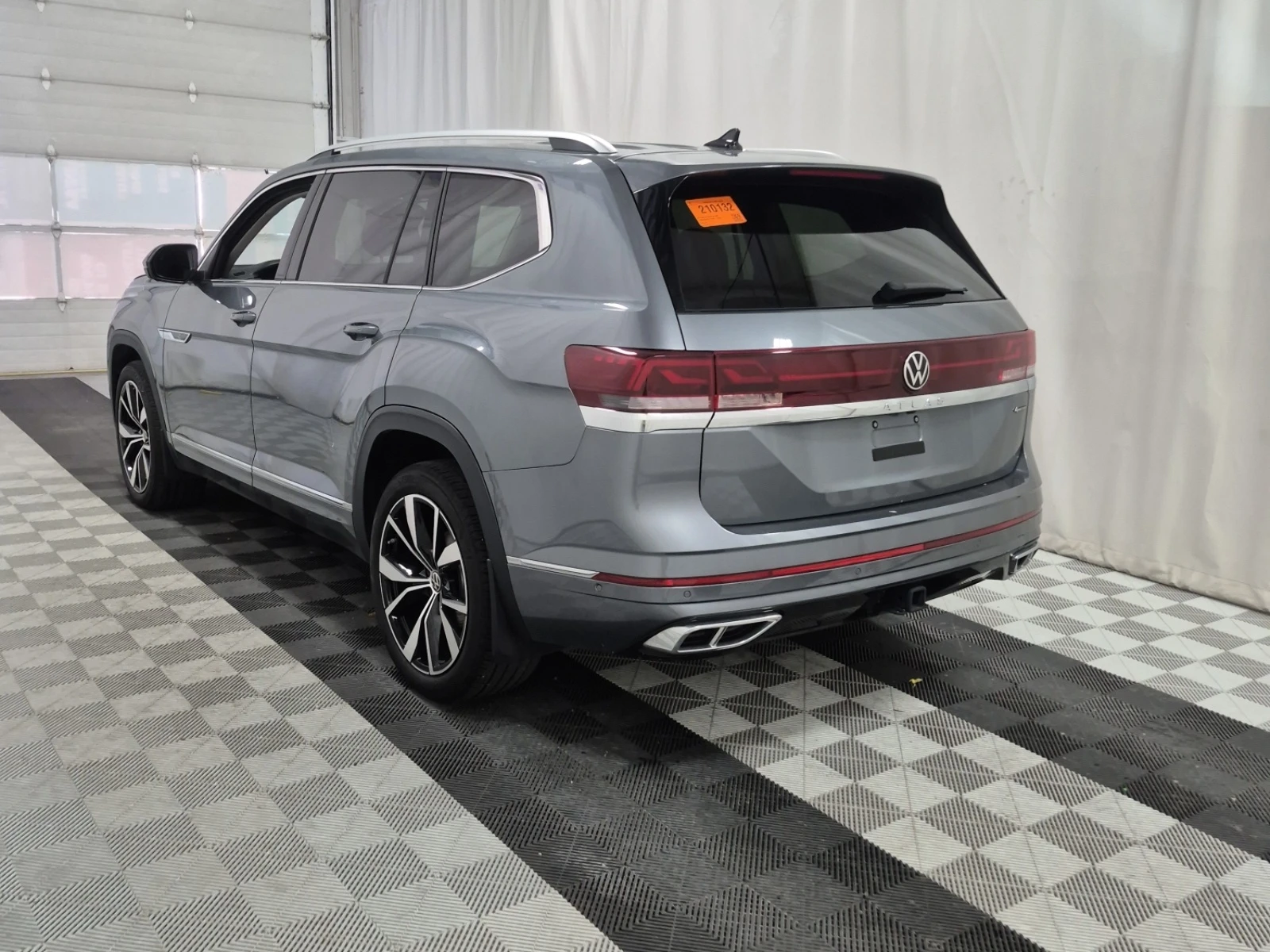 VW Atlas EXECLINE* * CARFAX * * АВТО КРЕДИТ * * , снимка 4 - Автомобили и джипове - 54174523