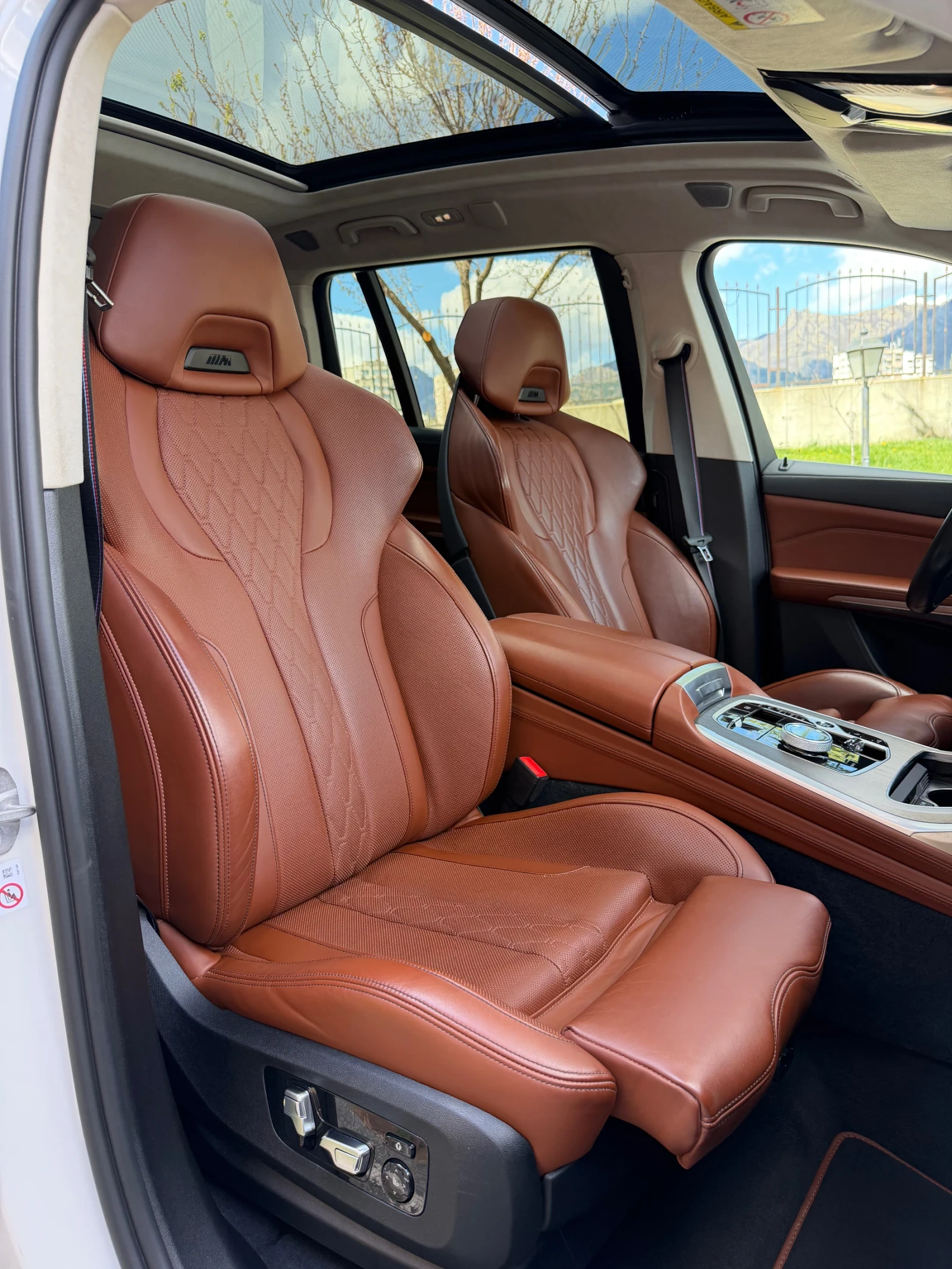 BMW X7 M60i* Full* 530 �.�. | Mobile.bg � ����������� 12