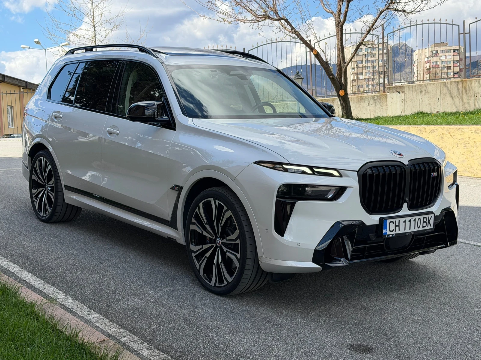 BMW X7 M60i* Full* 530 �.�. | Mobile.bg � ����������� 4