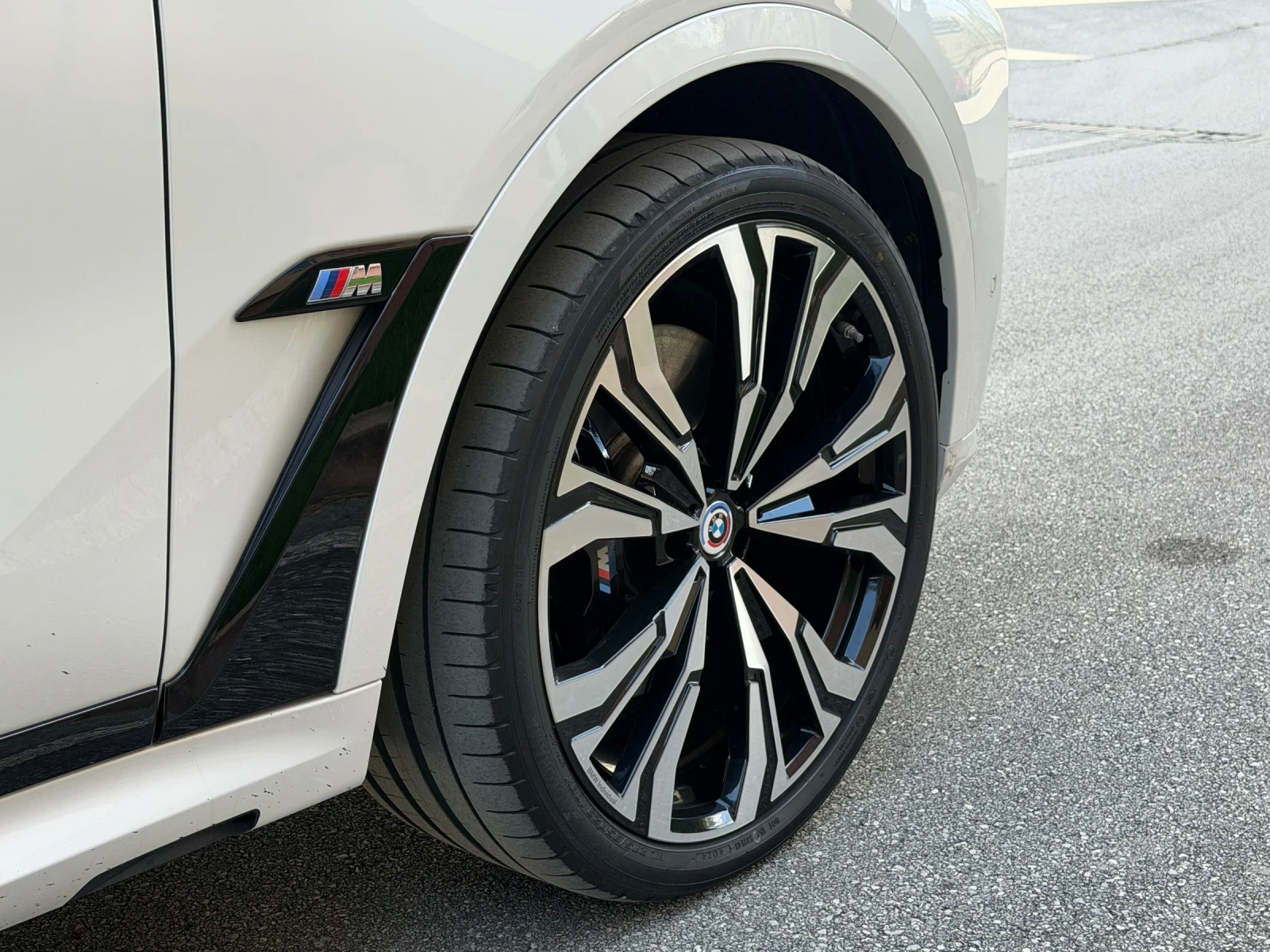 BMW X7 M60i* Full* 530 �.�. | Mobile.bg � ����������� 6