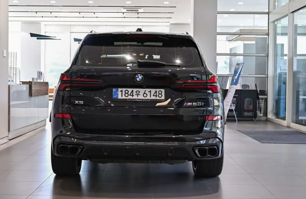BMW X5 M60 | BOWER&WILKINS, снимка 2 - Автомобили и джипове - 54858681