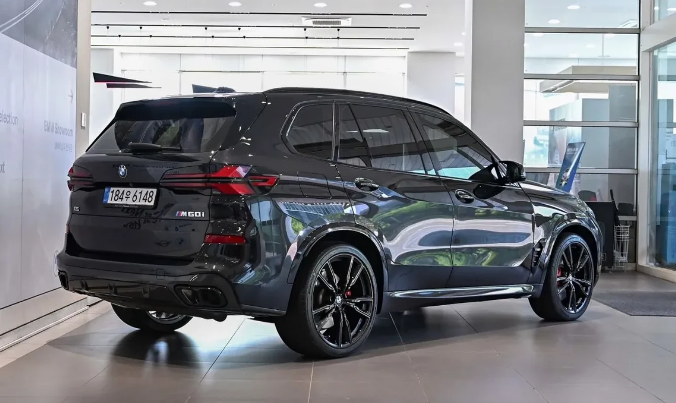 BMW X5 M60 | BOWER&WILKINS, снимка 3 - Автомобили и джипове - 54858681