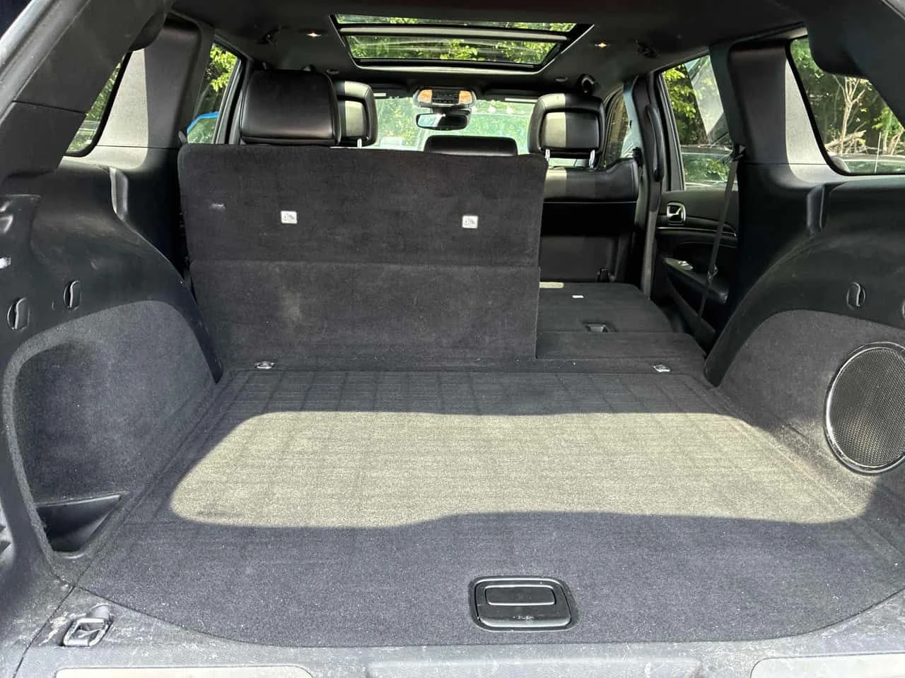 Jeep Grand cherokee * Limited X * АВТОКРЕДИТ БЕЗ ПЪРВОНАЧАЛНА ВНОСКА* , снимка 15 - Автомобили и джипове - 55157670
