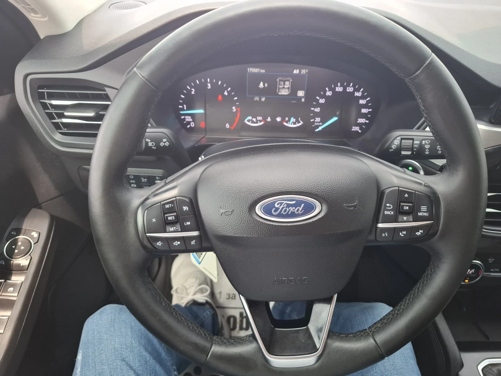 Ford Kuga 1, 5TDCI-120 к.с.-Euro 6, снимка 11 - Автомобили и джипове - 55885736