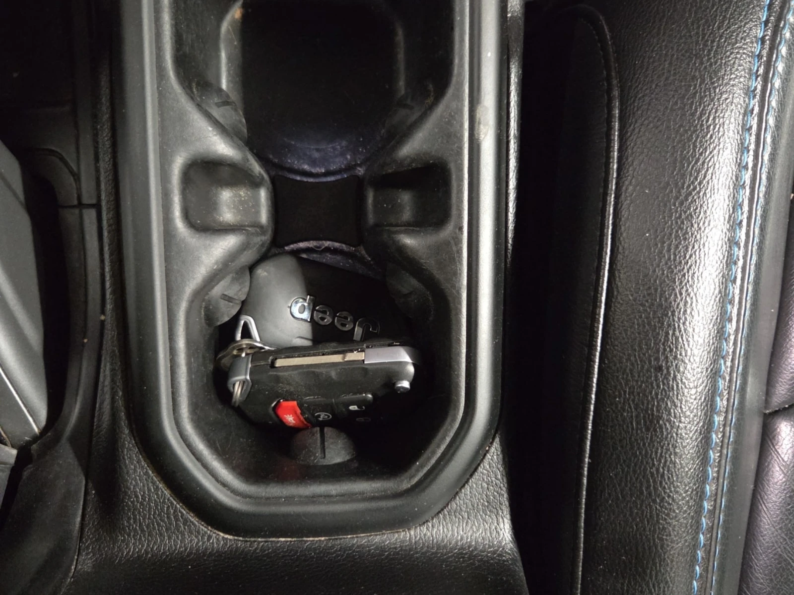 Jeep Wrangler * UNLIMITED RUBICON* АВТОКРЕДИТ* , снимка 8 - Автомобили и джипове - 56090469