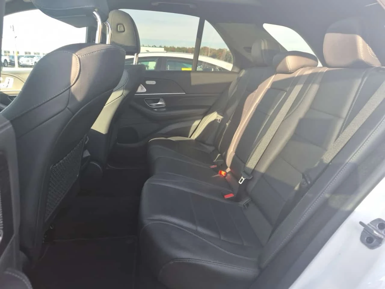 Mercedes-Benz GLE 450 * AMG Line * CARFAX * , снимка 9 - Автомобили и джипове - 56318648