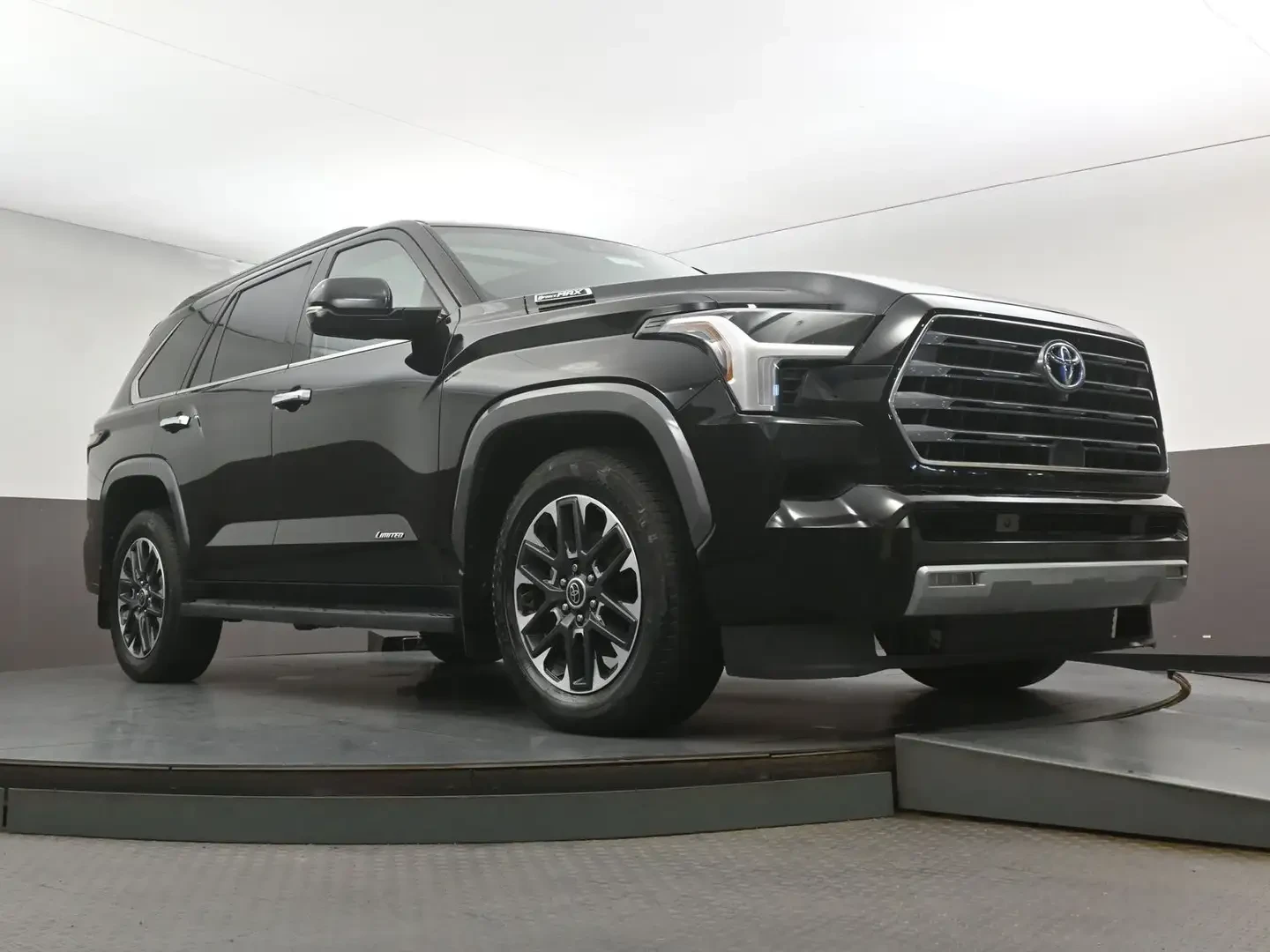 Toyota Sequoia LIMITED AWD * ������ ����* FULL EXTRAS | Mobile.bg � ����������� 3