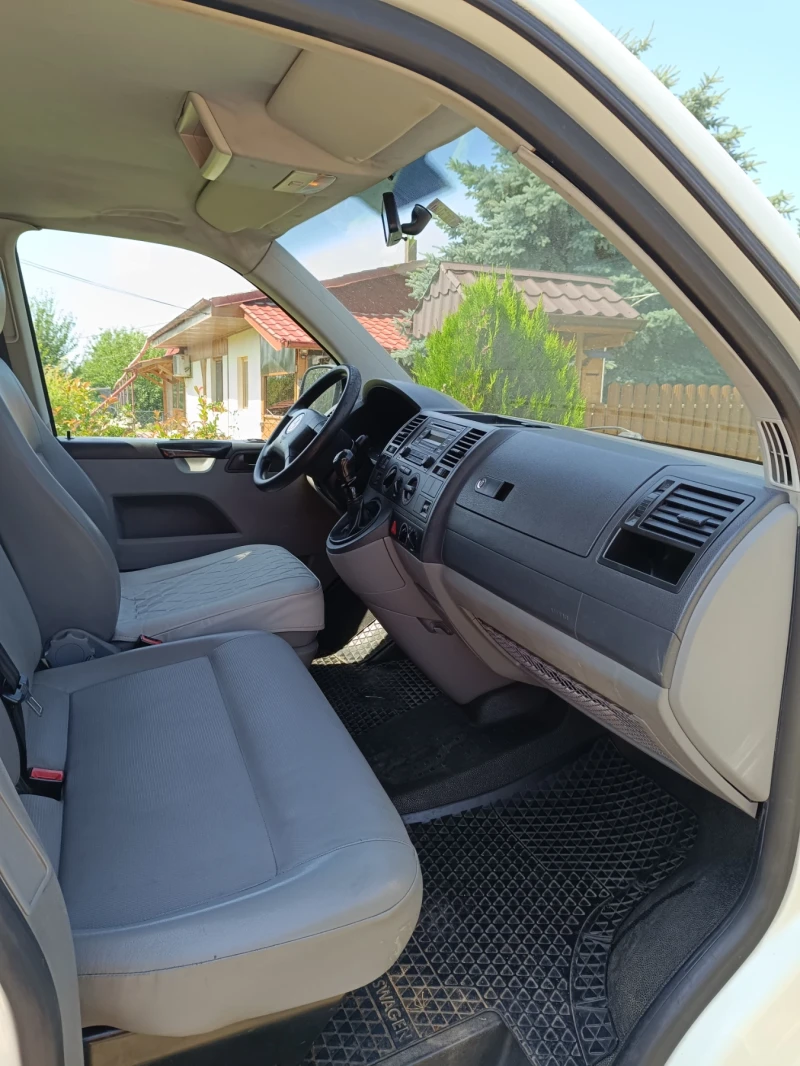 VW T5 2.5 TDI, снимка 8 - Бусове и автобуси - 52433670