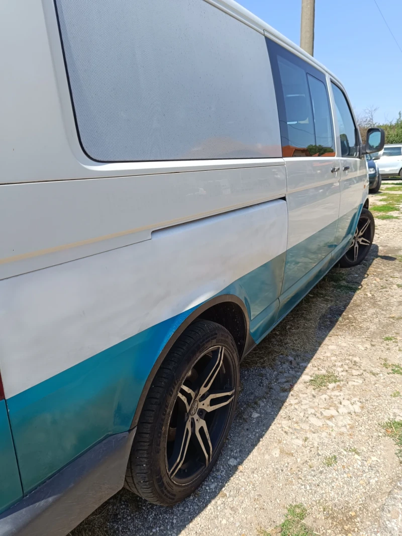 VW T5 2.5 TDI, снимка 7 - Бусове и автобуси - 52433670