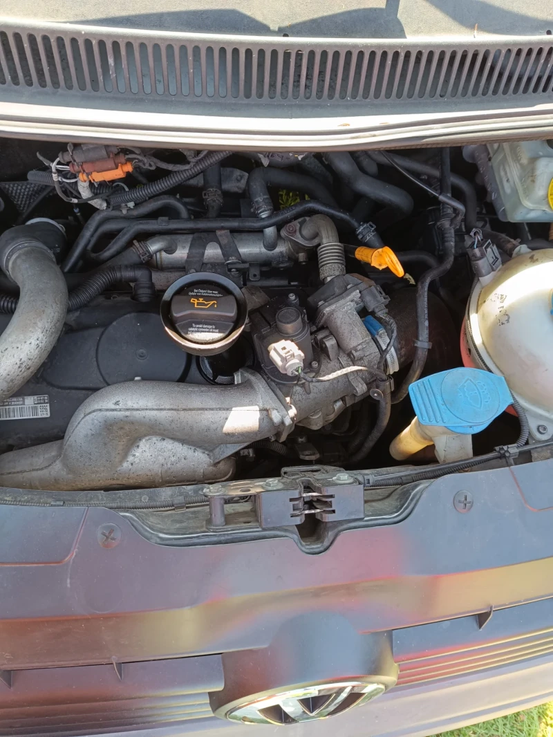VW T5 2.5 TDI, снимка 11 - Бусове и автобуси - 52433670