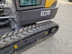 Багер Volvo EC27D, снимка 16