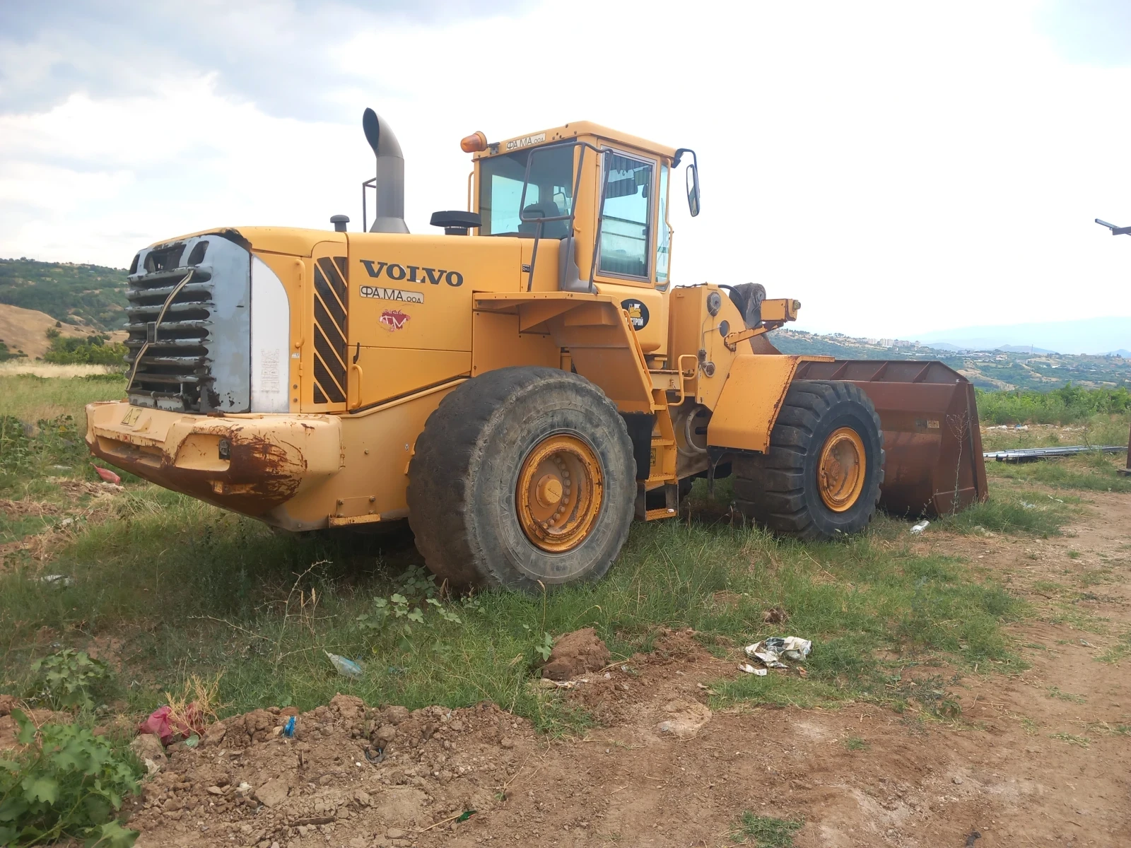 Челен товарач Volvo L180E, снимка 8 - Индустриална техника - 55228563