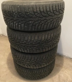 Гуми Зимни 225/50R17, снимка 1