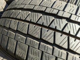 Гуми Зимни 215/60R17, снимка 3