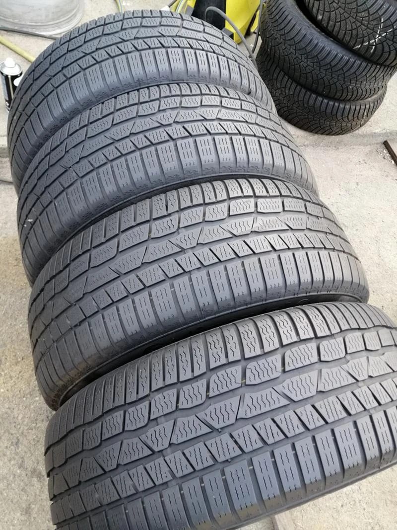 Гуми Зимни 225/60R16, снимка 2 - Гуми и джанти - 34303478