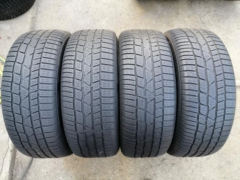 Гуми Зимни 225/60R16, снимка 1 - Гуми и джанти - 34303478