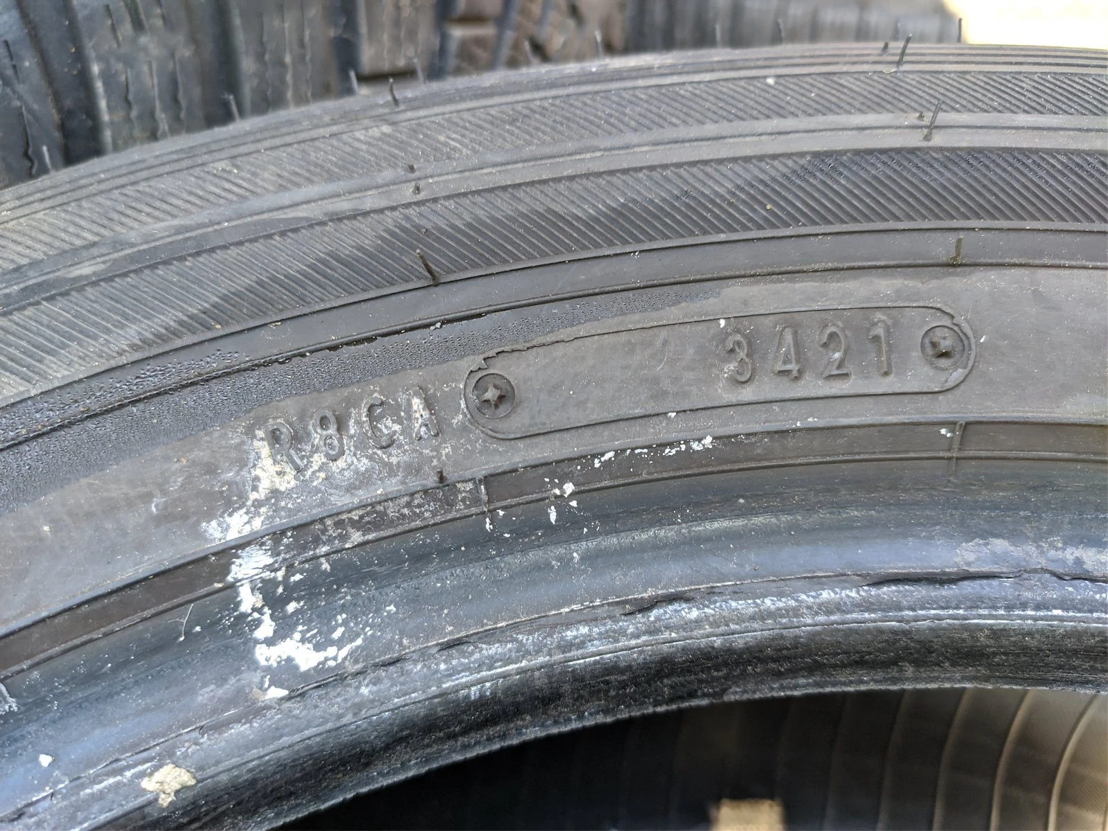 Гуми Зимни 215/60R17, снимка 9 - Гуми и джанти - 56732512