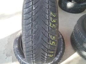      235/55R17