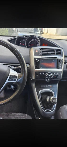 Toyota Verso, снимка 8