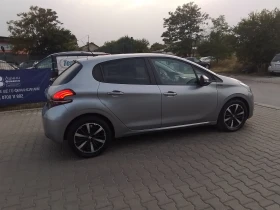 Peugeot 208 1.2, снимка 8