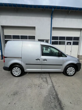 VW Caddy Ресори 2014г. Климатроник, снимка 7