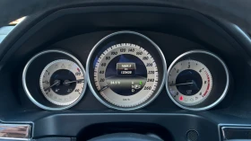 Mercedes-Benz E 220, снимка 12