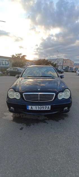 Mercedes-Benz C 200, снимка 1