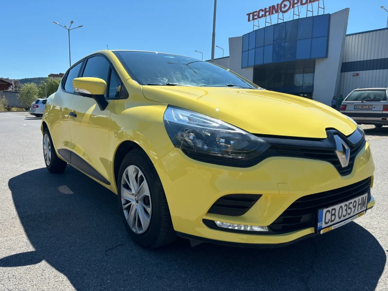 Renault Clio, снимка 4 - Автомобили и джипове - 47250163