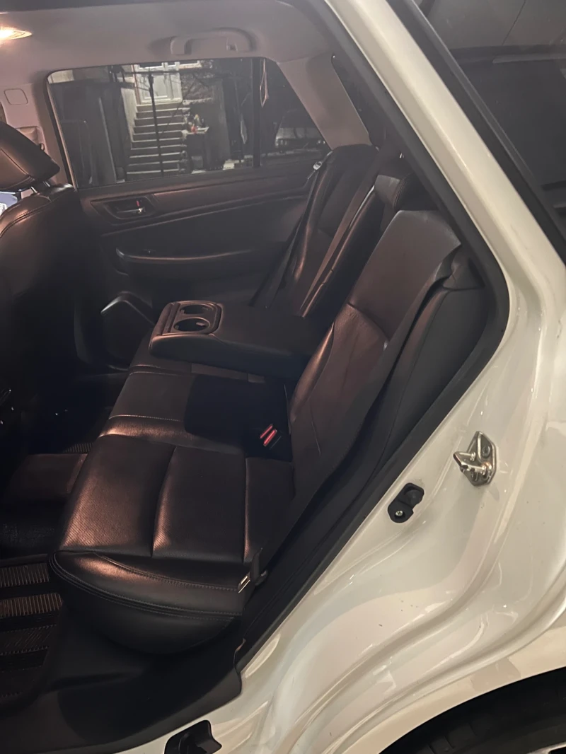 Subaru Outback Limited, снимка 7 - Автомобили и джипове - 53117371