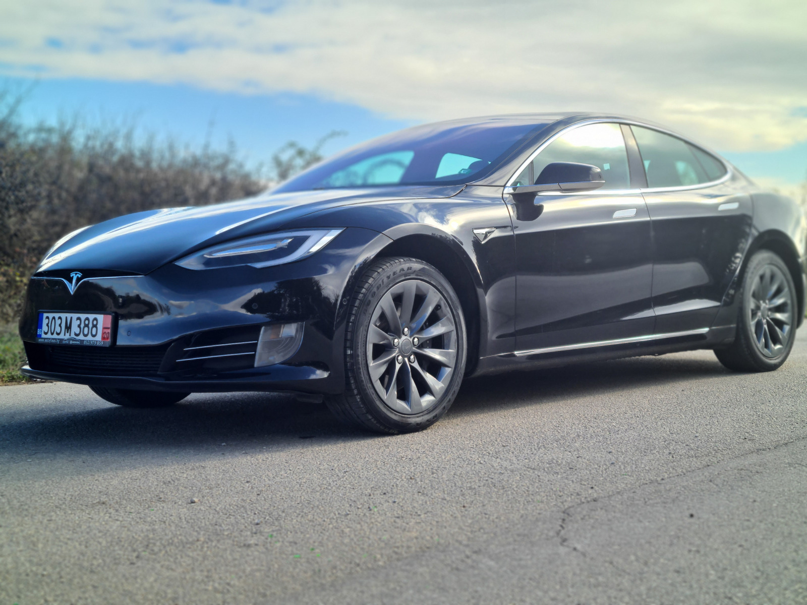 Tesla Model S S75D 4x4 EU гаранция - изображение 1