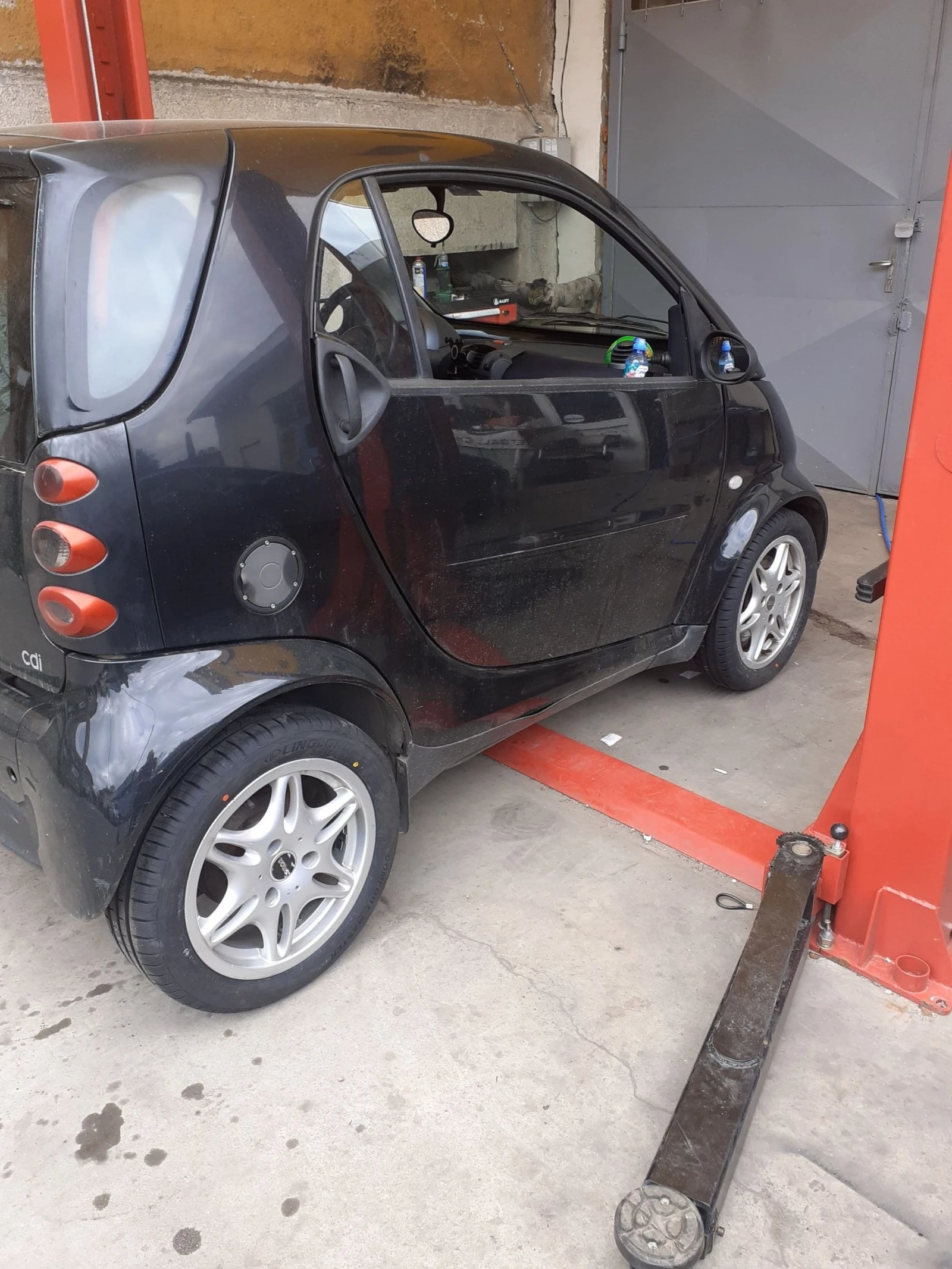 Smart Fortwo  0.800 CDI - изображение 2