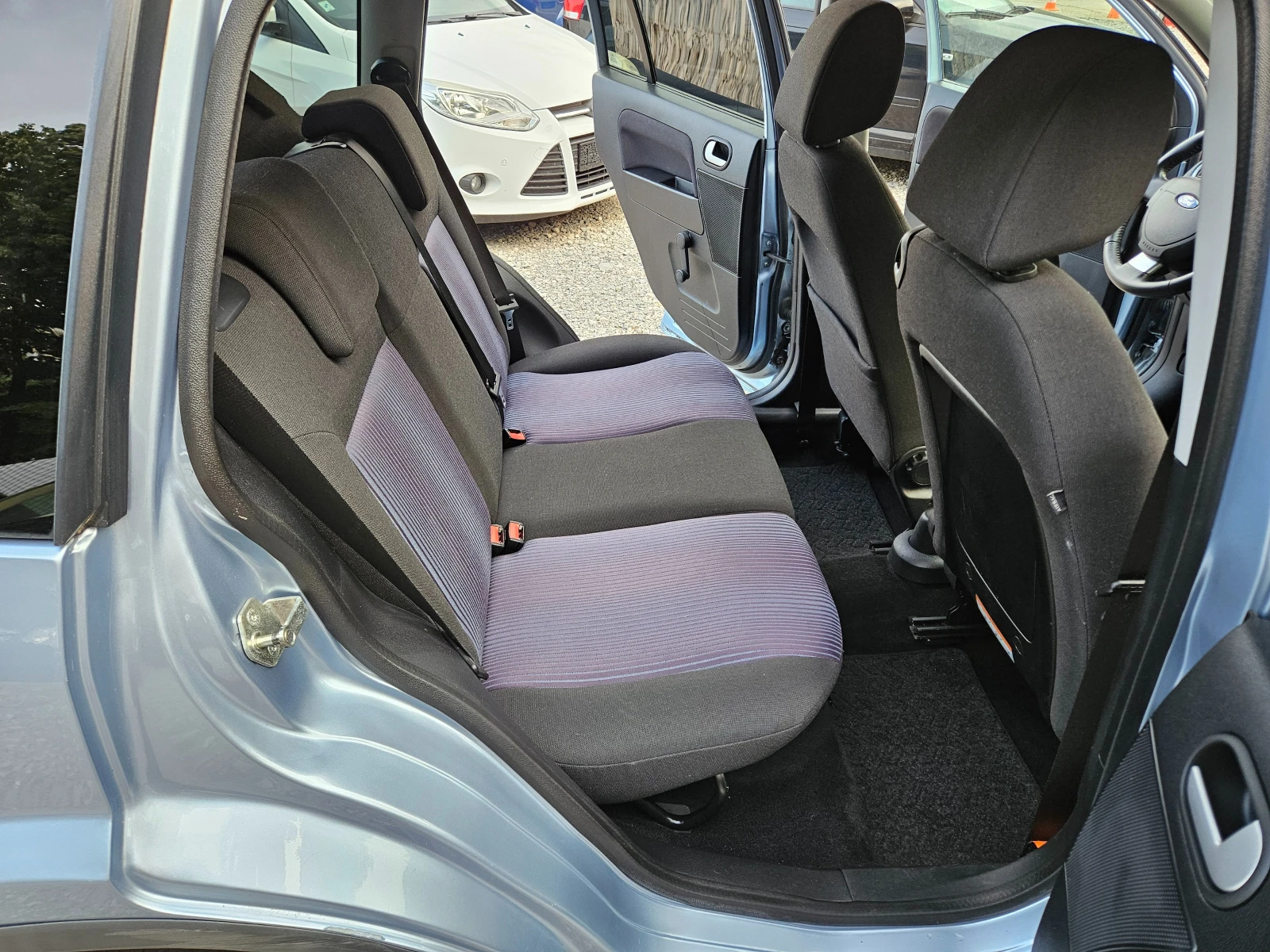 Ford Fusion 1.4 бензин 80кс, снимка 11 - Автомобили и джипове - 44528528
