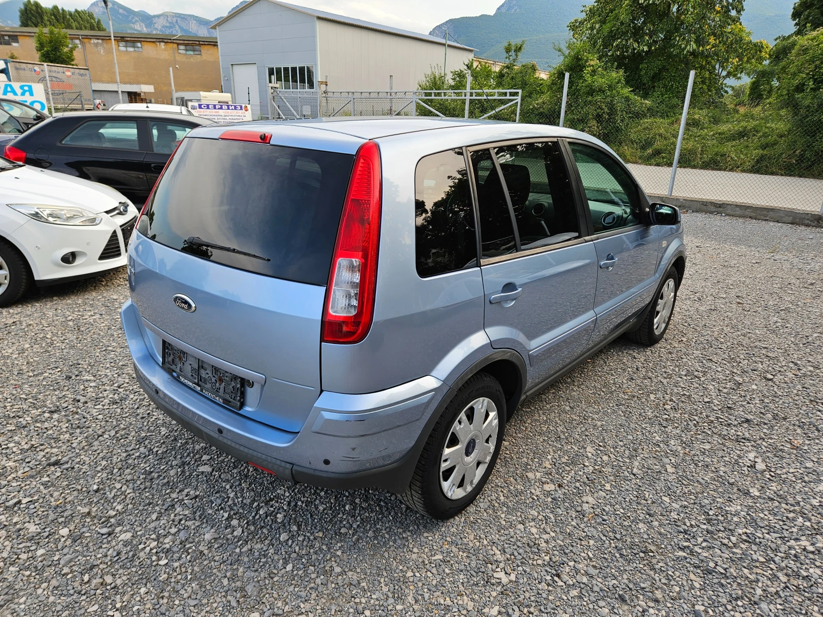 Ford Fusion 1.4 бензин 80кс, снимка 3 - Автомобили и джипове - 44528528