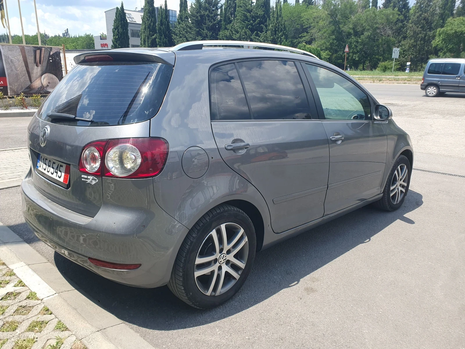 VW Golf Plus 1, 4 бензин 126 к.с 6 скорости турбо - изображение 6