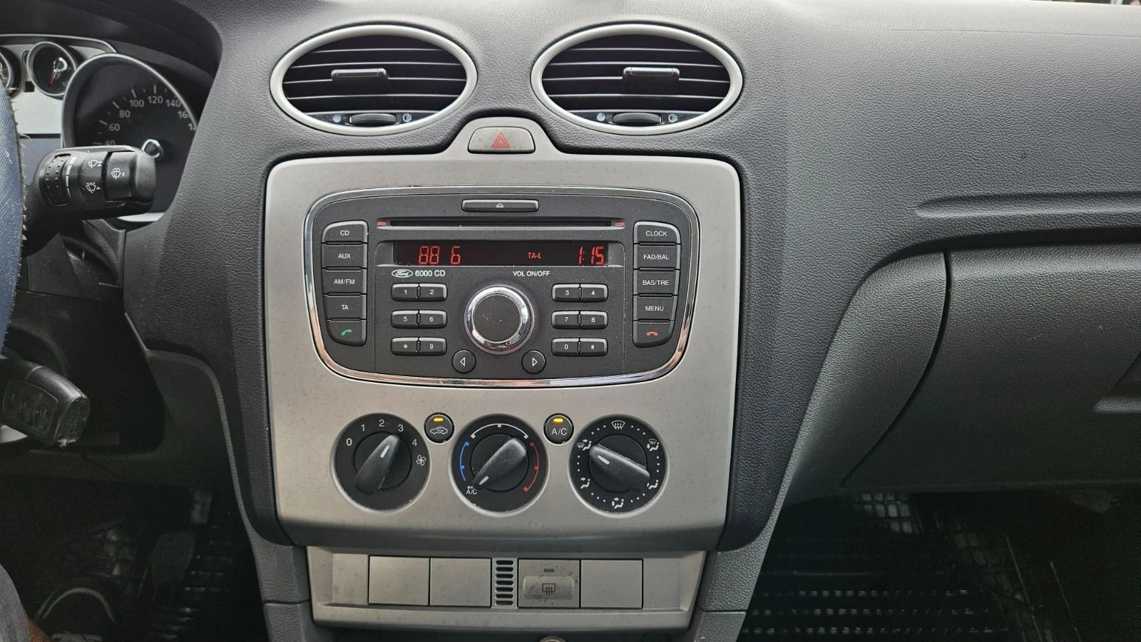 Ford Focus  - изображение 7
