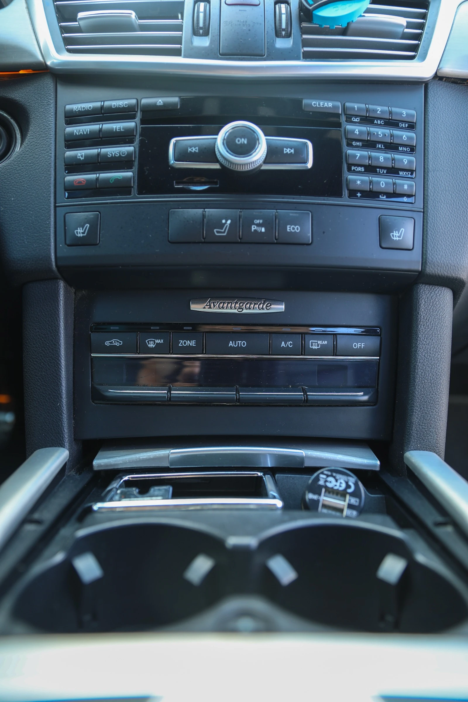 Mercedes-Benz E 250 2.5CDI | Mobile.bg   16