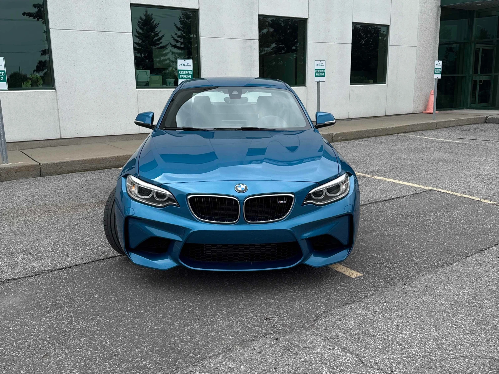 BMW M2 РЪЧКА * * CARFAX * * АВТО КРЕДИТ * *  - изображение 4