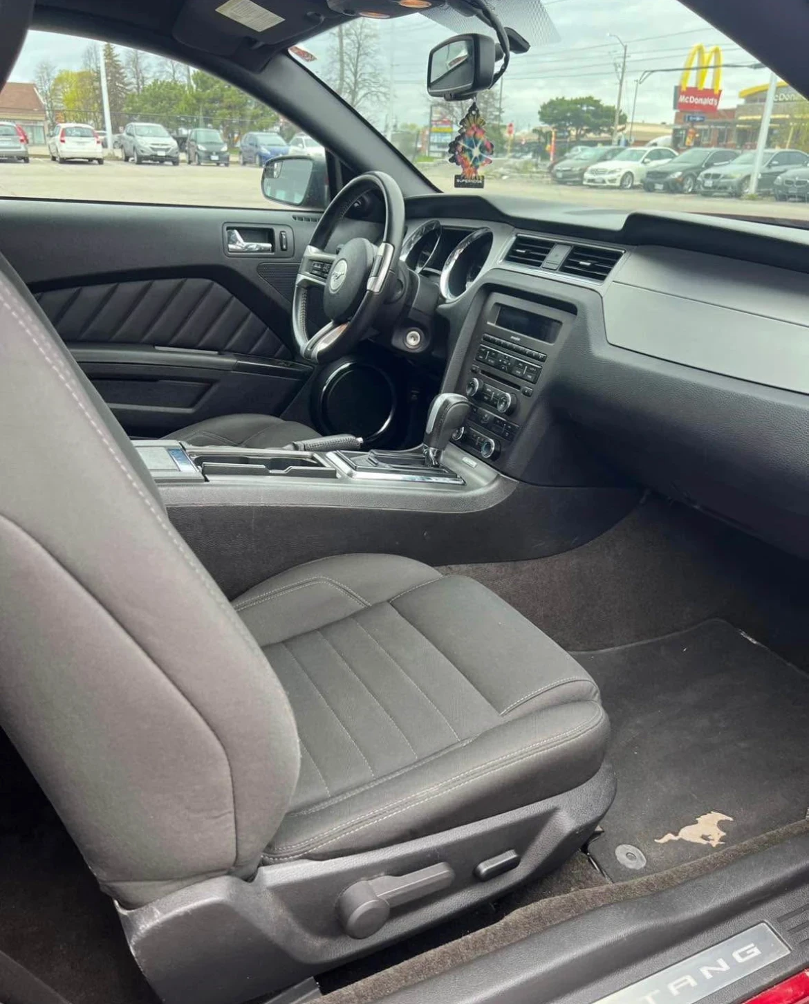 Ford Mustang АВТОМАТИК * * V6 * * CAR FAX * * АВТО КРЕДИТ * *  - изображение 5