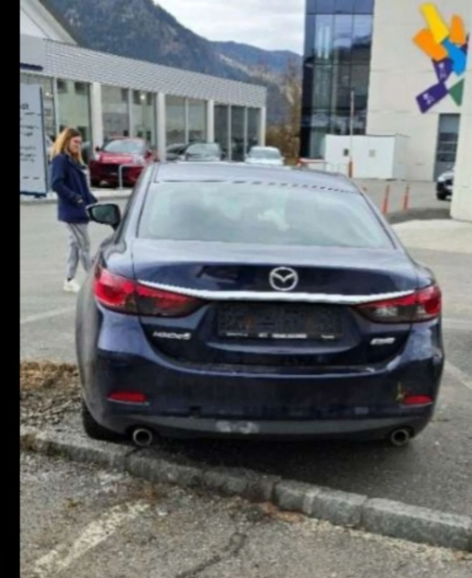 Mazda 6 2.2 - изображение 2