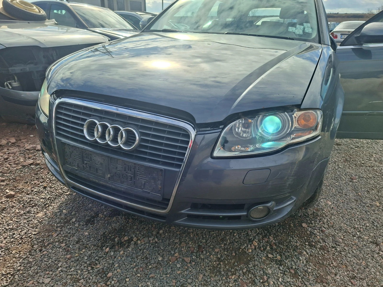 Audi A4 A4 b7 2.5tdi  | Mobile.bg � ����������� 1